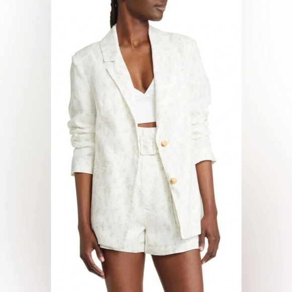 Blank NYC Jackets & Blazers - NWT Blank NYC Floral Linen Blazer, size Small